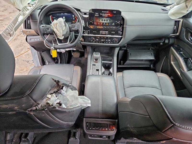 Фото 8 - NISSAN PATHFINDER