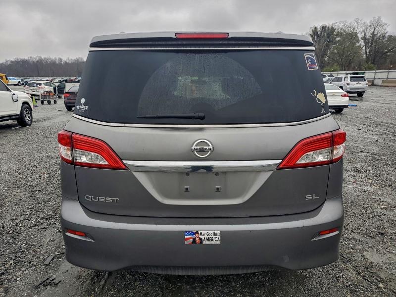 Фото 6 - NISSAN QUEST