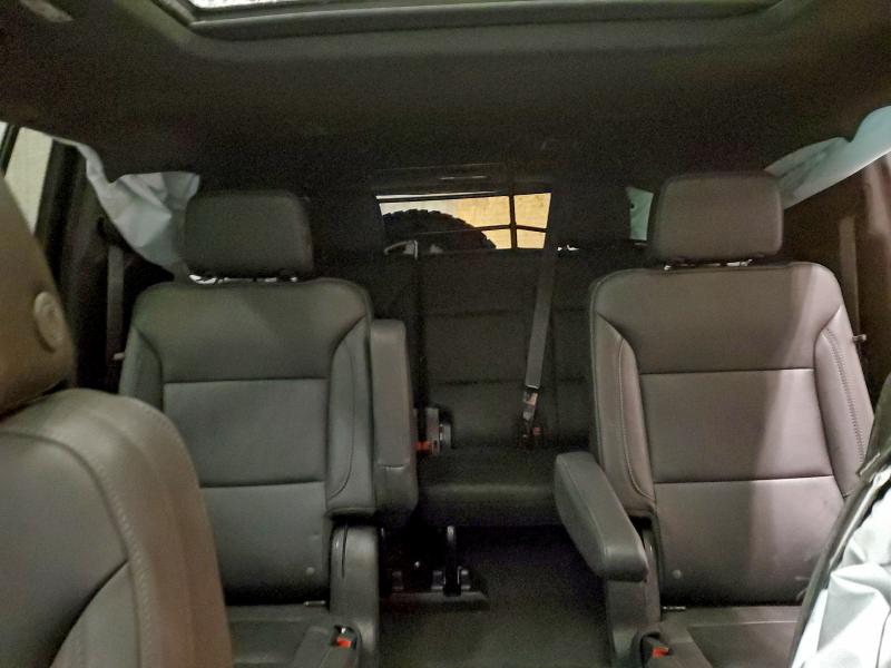 Фото 10 - CHEVROLET SUBURBAN