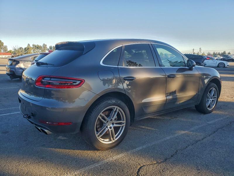 Фото 3 - PORSCHE MACAN