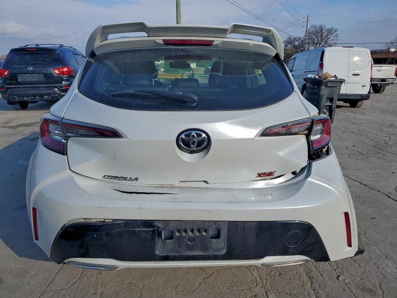 Фото 6 - TOYOTA COROLLA