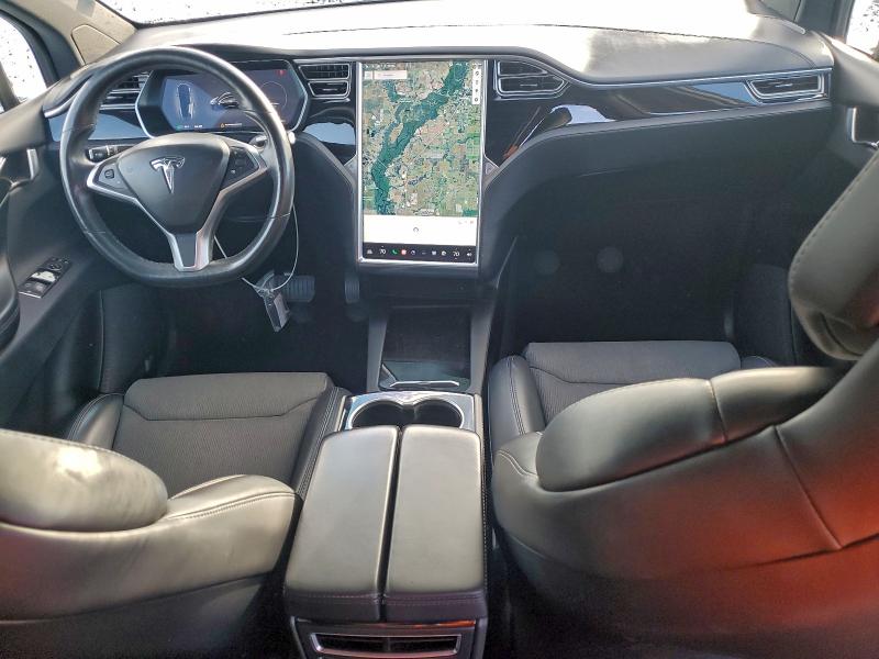 Фото 8 - TESLA MODEL X