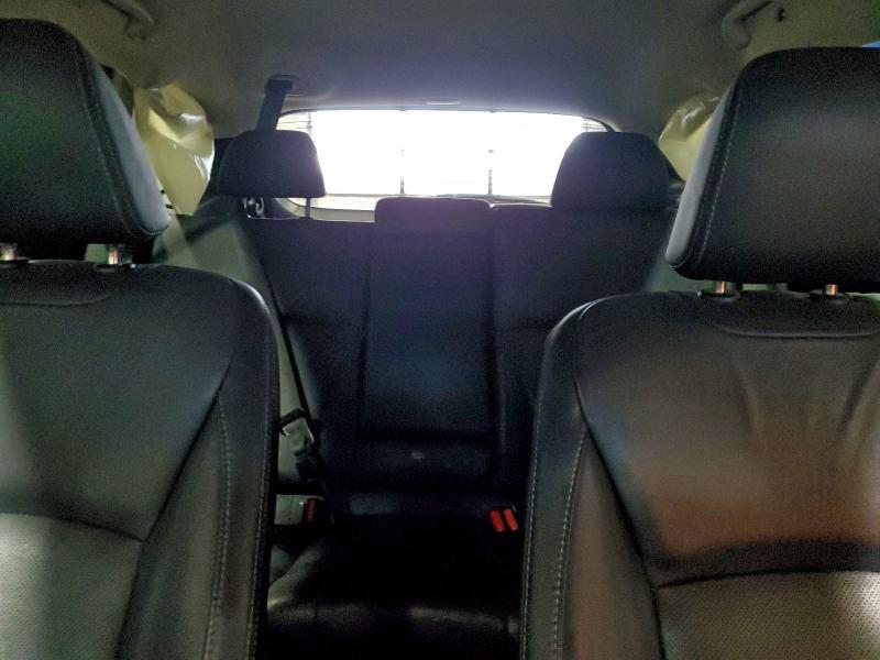 Фото 10 - SUBARU OUTBACK