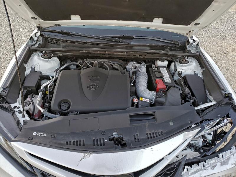 Фото 11 - TOYOTA CAMRY