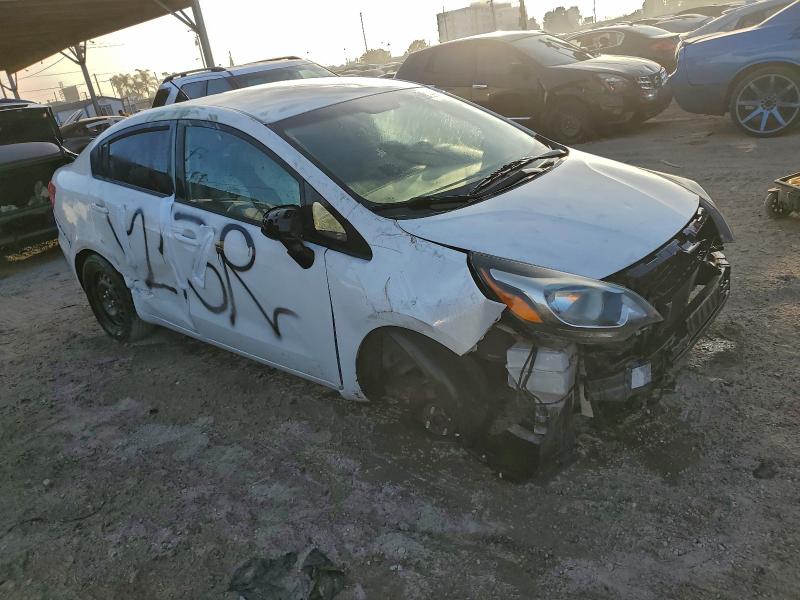 Фото 4 - KIA RIO