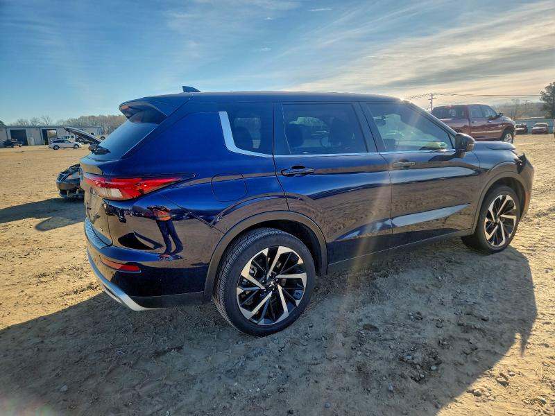 Фото 3 - MITSUBISHI OUTLANDER