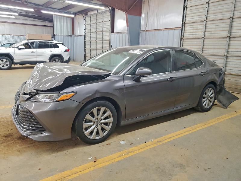 Фото 1 - TOYOTA CAMRY