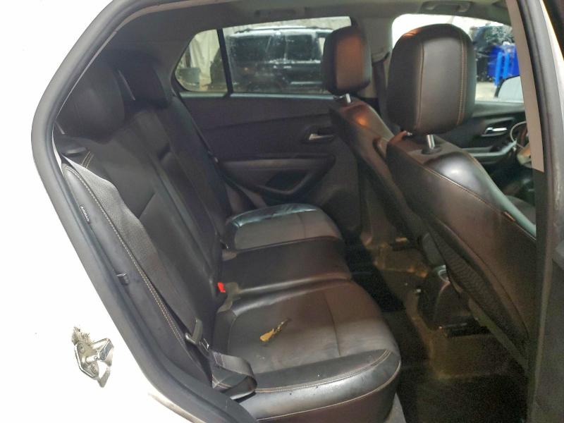 Фото 11 - CHEVROLET TRAX