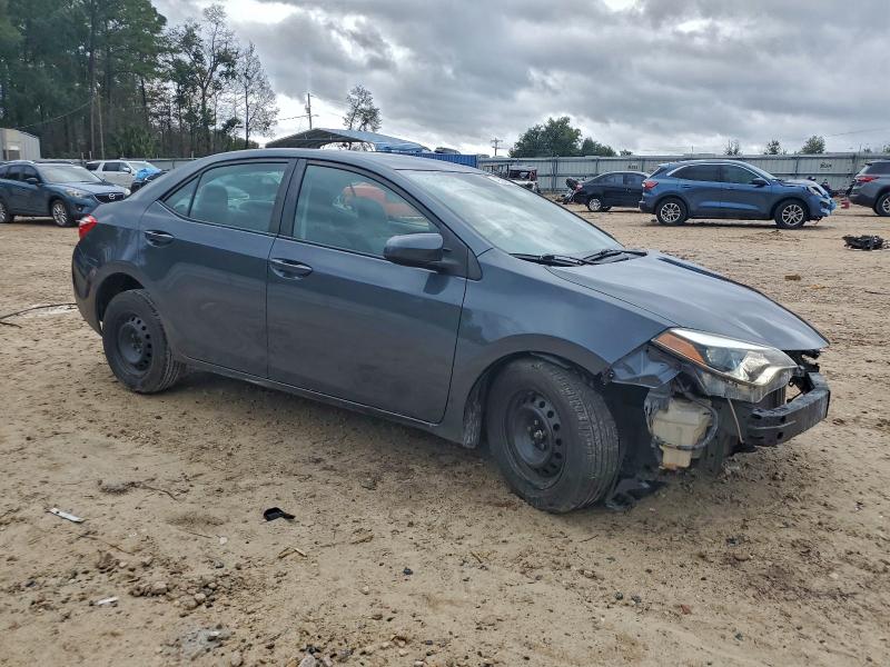 Фото 4 - TOYOTA COROLLA