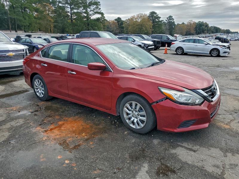 Фото 4 - NISSAN ALTIMA