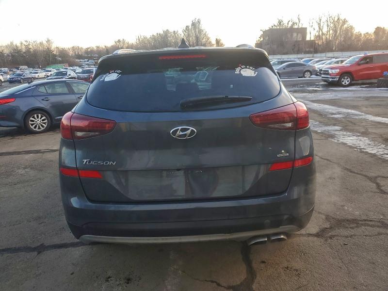 Фото 6 - HYUNDAI TUCSON