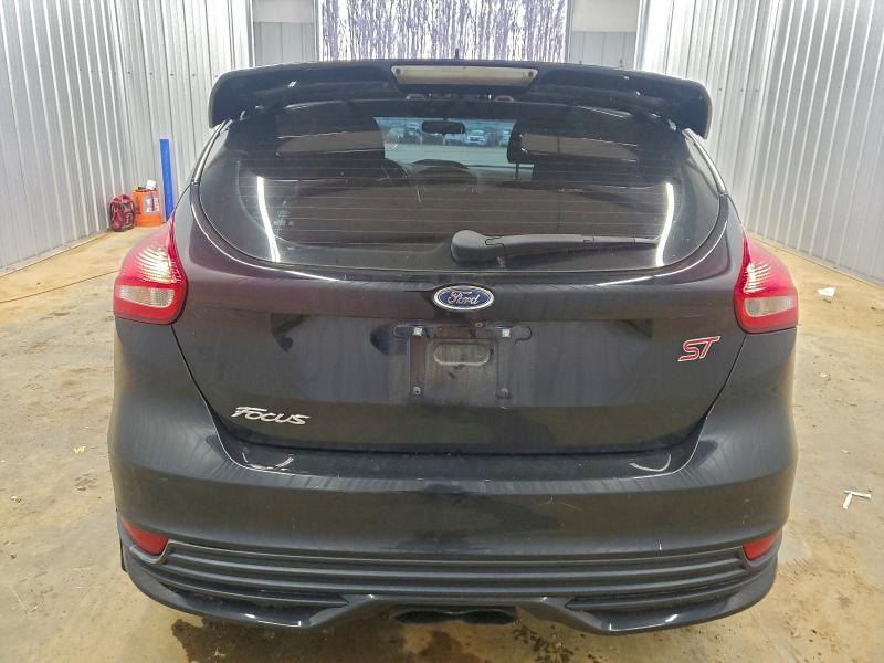 Фото 6 - FORD FOCUS