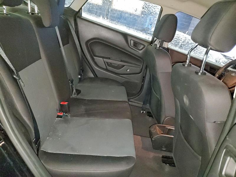 Фото 10 - FORD FIESTA