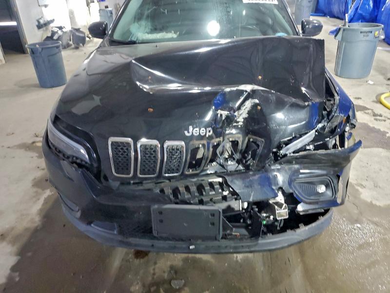 Фото 12 - JEEP GRAND CHER