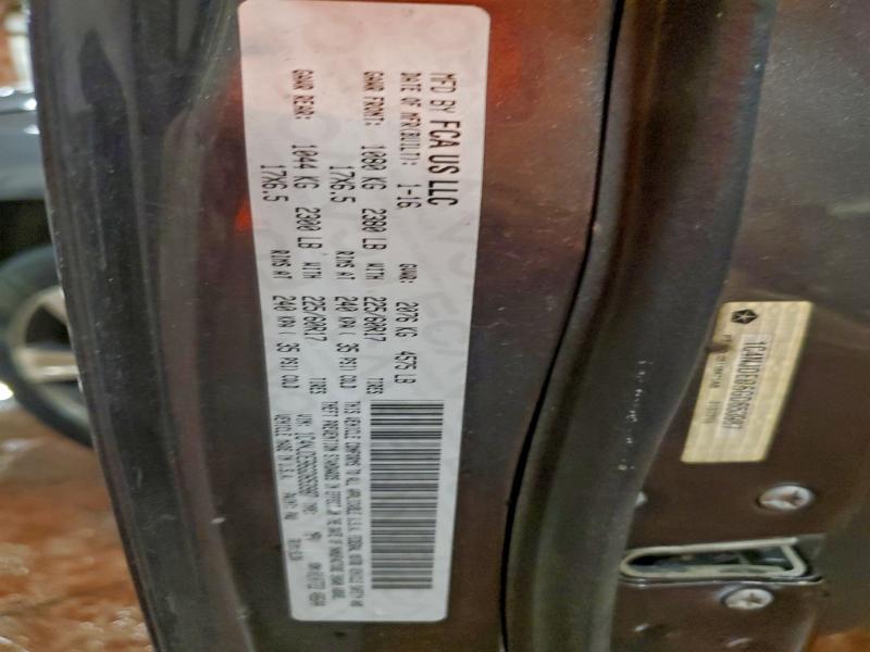 Фото 13 - JEEP COMPASS