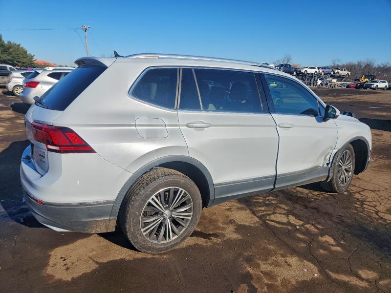 Фото 3 - VOLKSWAGEN TIGUAN