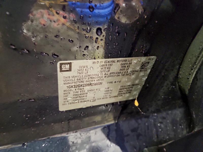 Фото 13 - GMC YUKON