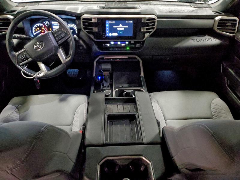 Фото 8 - TOYOTA TUNDRA