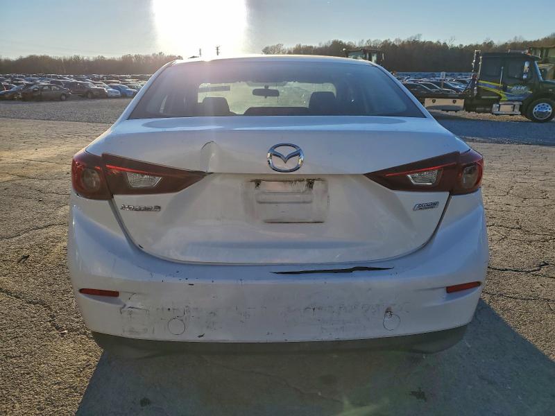 Фото 6 - MAZDA 3