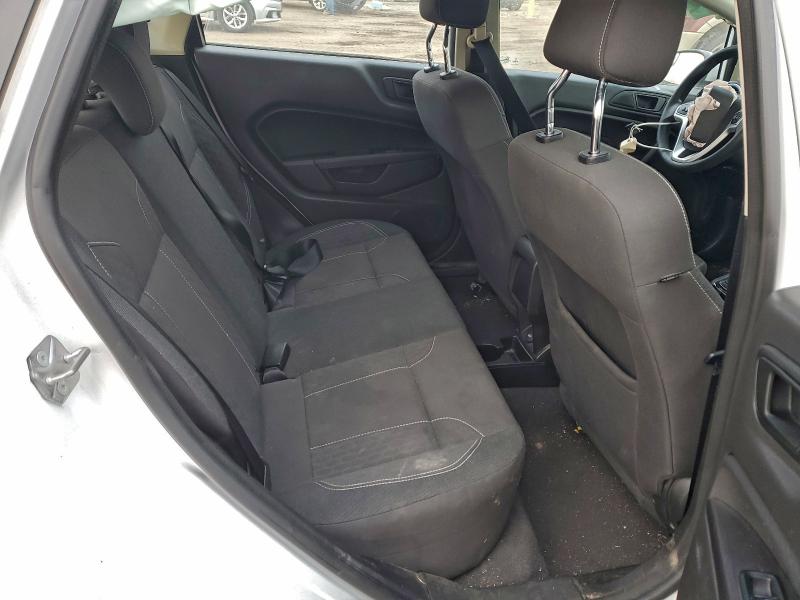 Фото 10 - FORD FIESTA