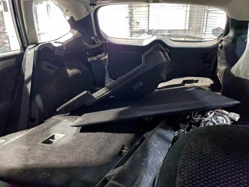 Фото 10 - SUBARU OUTBACK