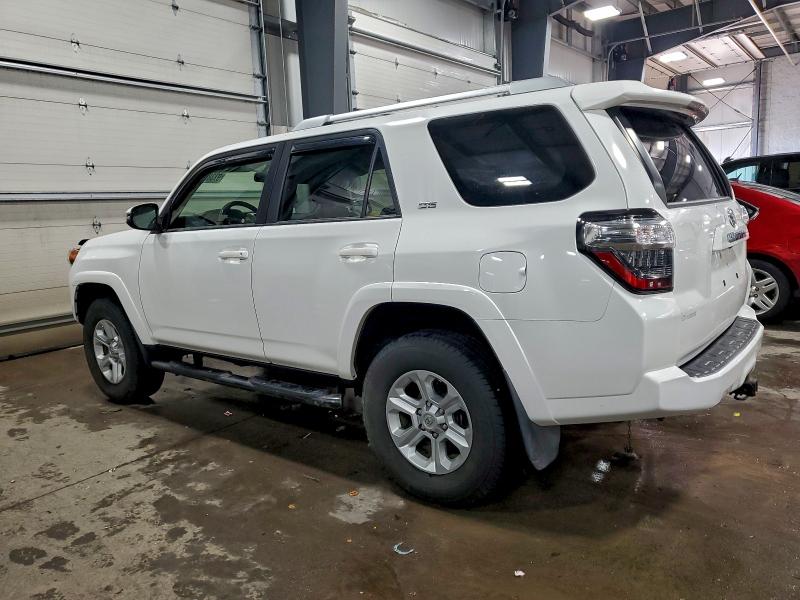 Фото 2 - TOYOTA 4RUNNER