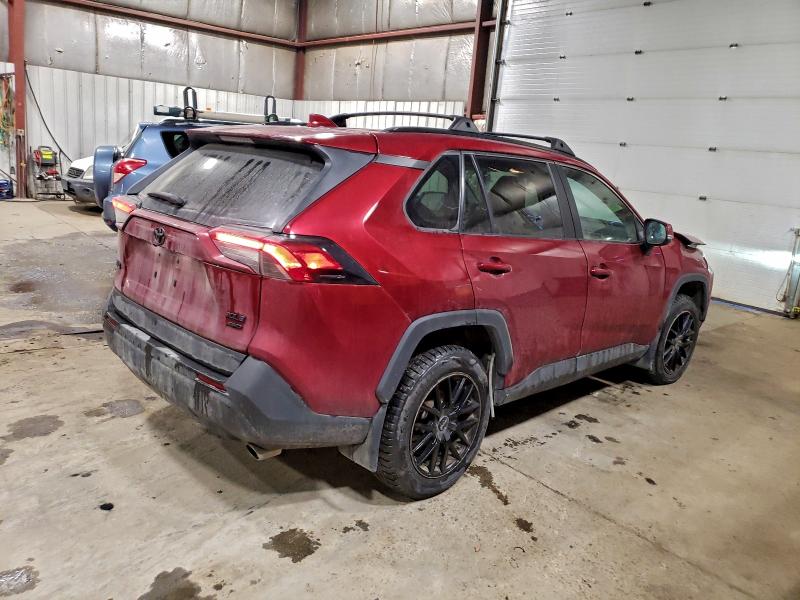 Фото 3 - TOYOTA RAV4