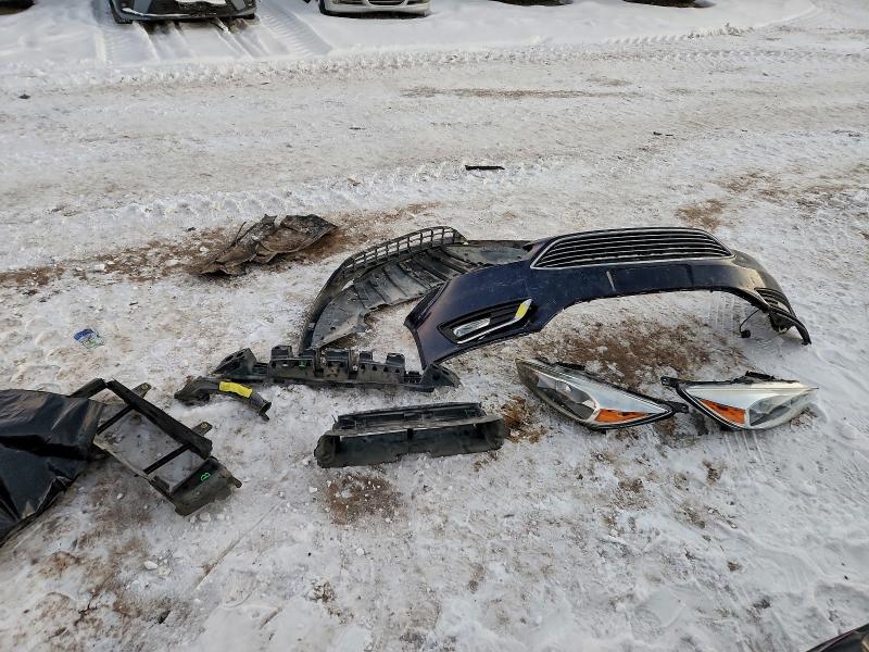 Фото 12 - FORD FOCUS