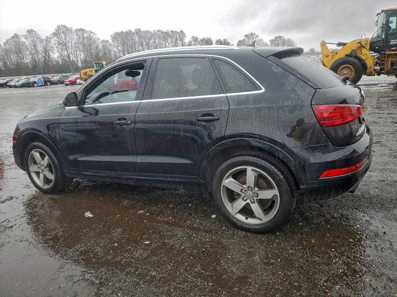 Фото 2 - AUDI Q3