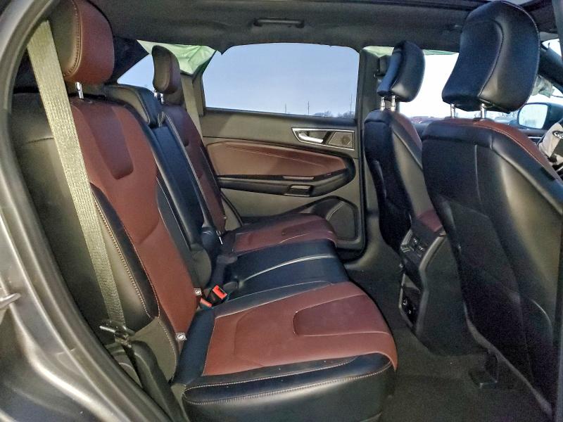 Фото 11 - FORD EDGE