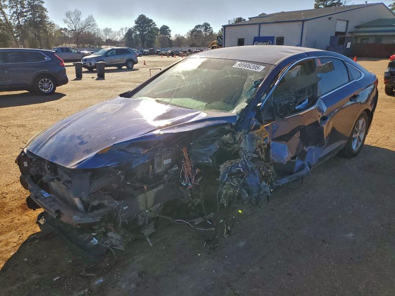 Фото 1 - HYUNDAI SONATA