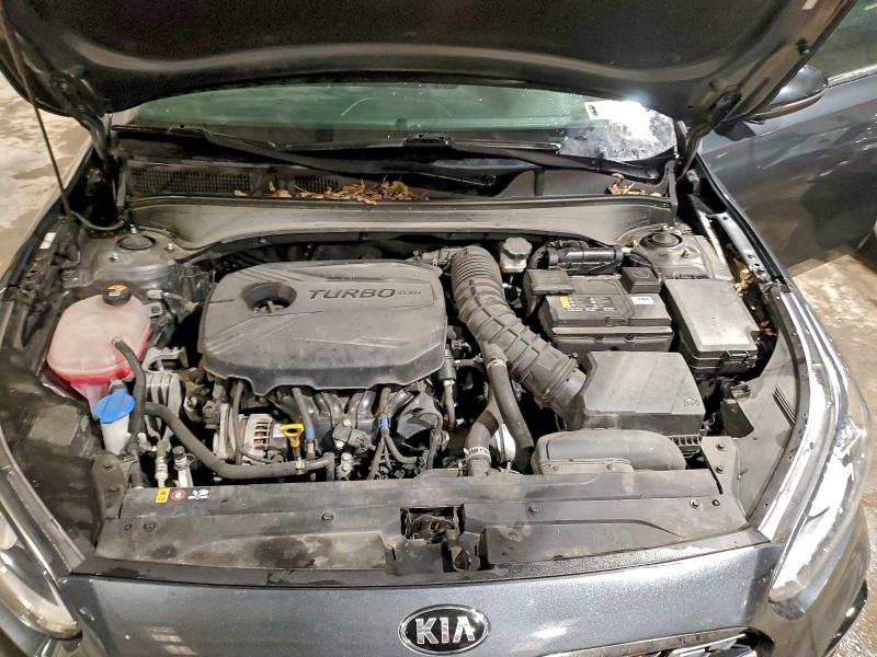 Фото 11 - KIA FORTE