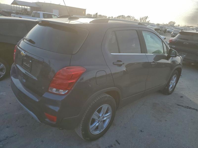 Фото 3 - CHEVROLET TRAX