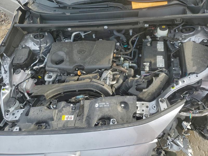 Фото 11 - TOYOTA RAV4