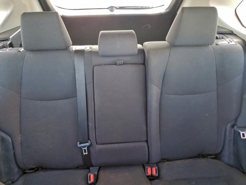 Фото 10 - TOYOTA RAV4