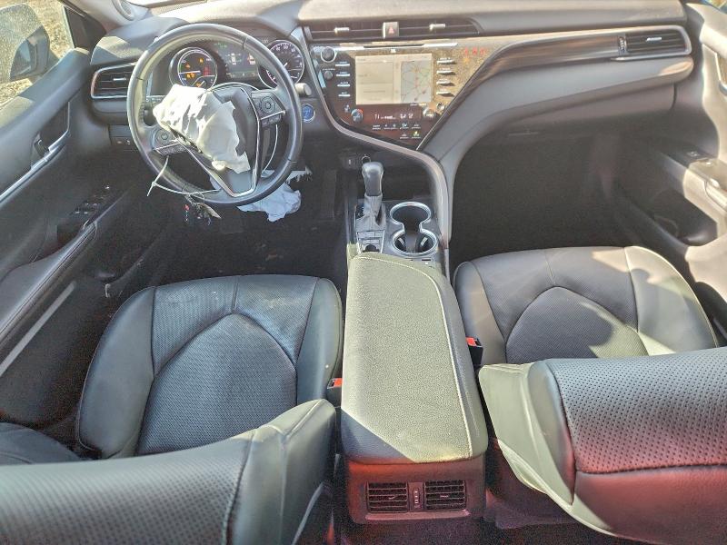 Фото 8 - TOYOTA CAMRY