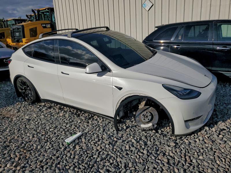 Фото 4 - TESLA MODEL Y