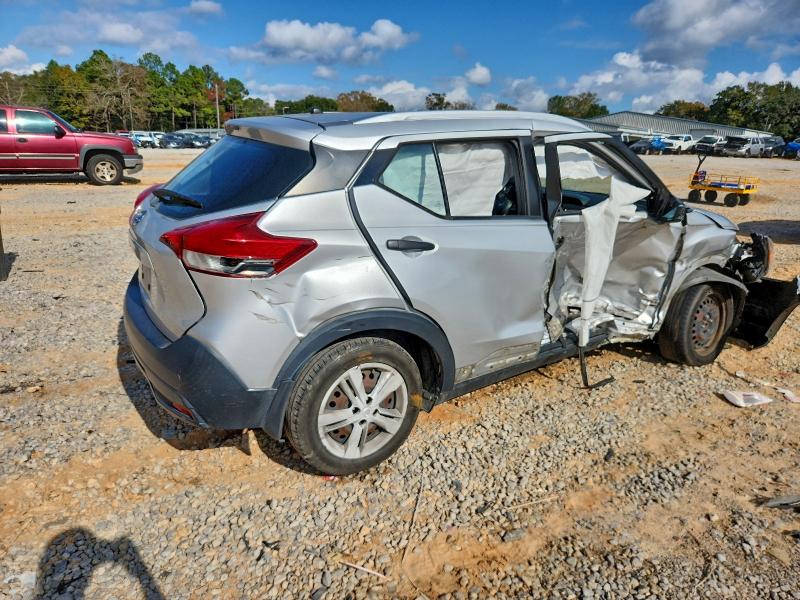 NISSAN KICKS 2019 VIN 3N1CP5CU9KL511428