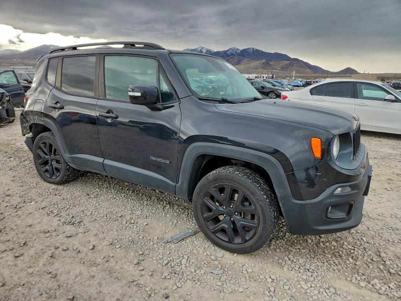 Фото 4 - JEEP RENEGADE