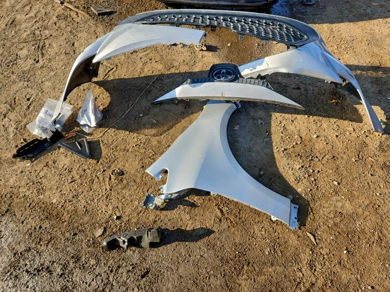 Фото 12 - TOYOTA COROLLA