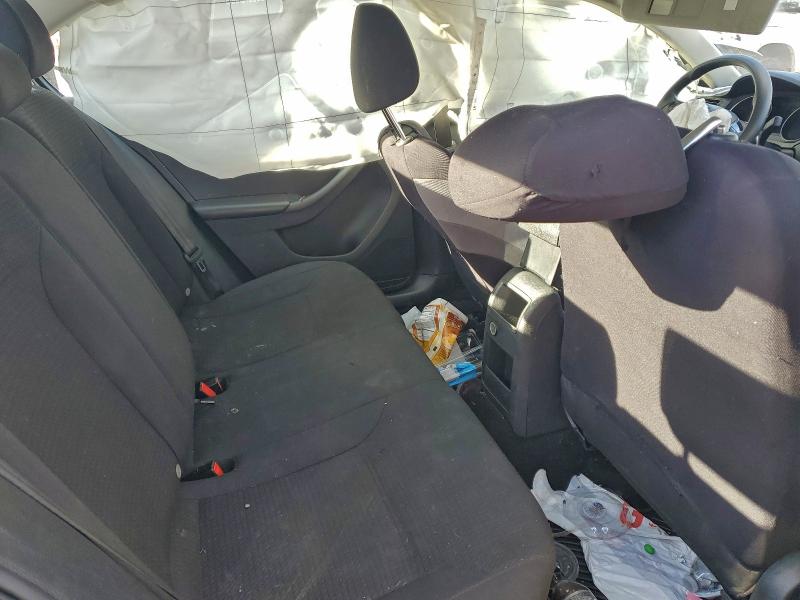 Фото 10 - VOLKSWAGEN JETTA