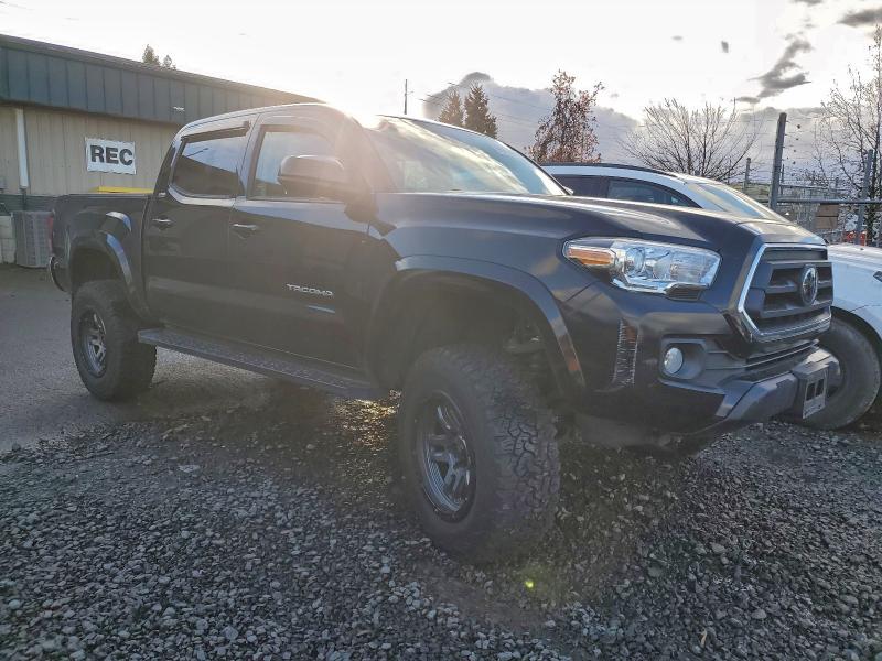 Фото 4 - TOYOTA TACOMA