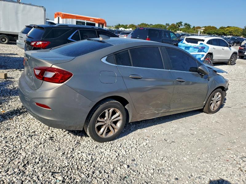 Фото 3 - CHEVROLET CRUZE