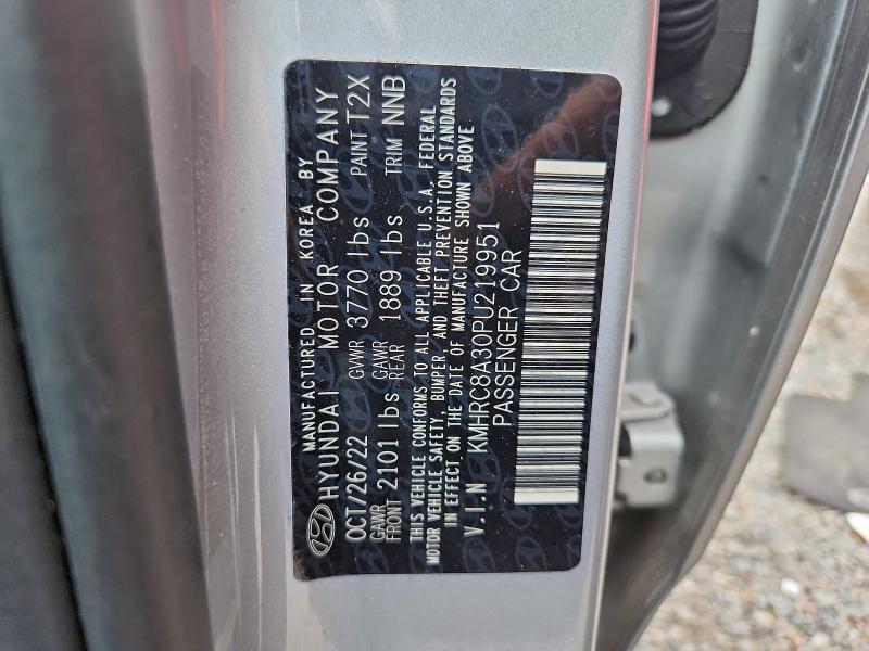 Фото 14 - HYUNDAI VENUE