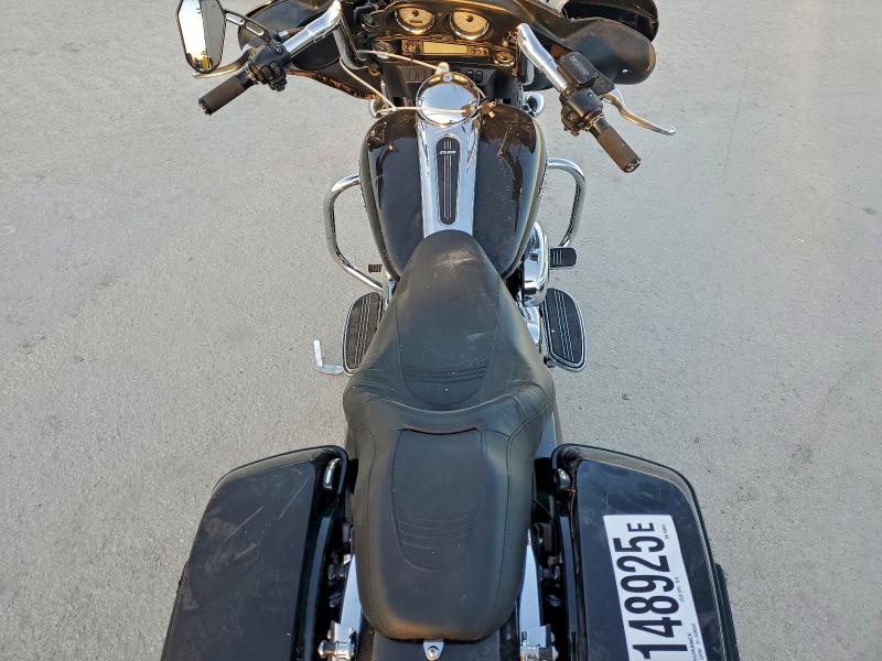 HARLEY-DAVIDSON FL 2010