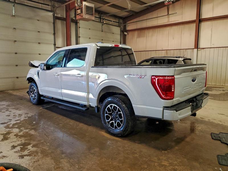 Фото 2 - FORD F-150