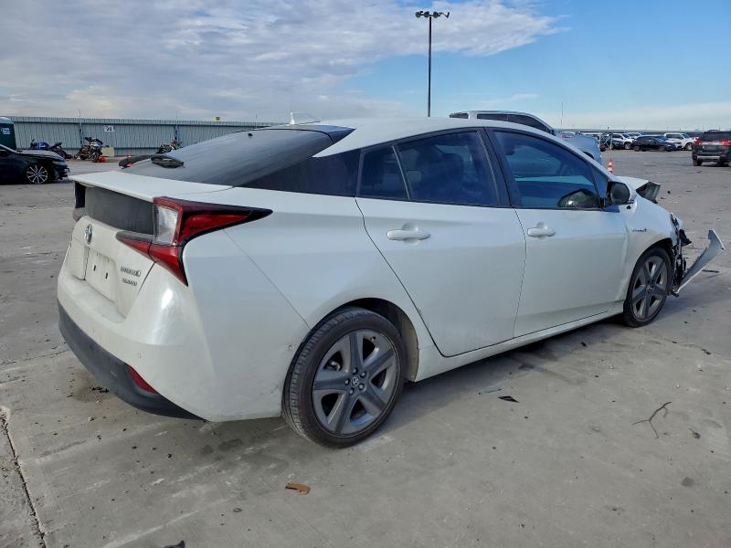 Фото 3 - TOYOTA PRIUS