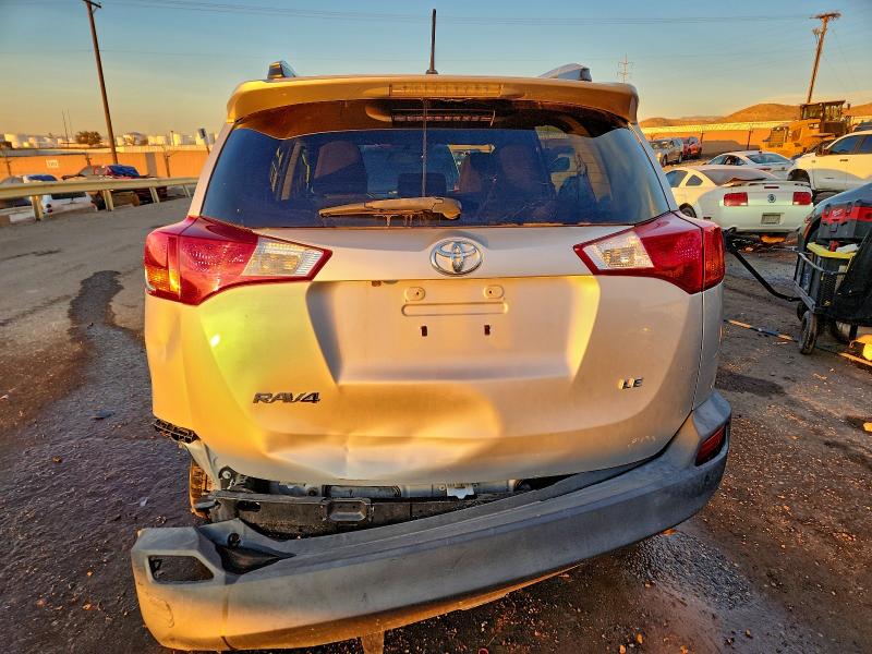 Фото 6 - TOYOTA RAV4