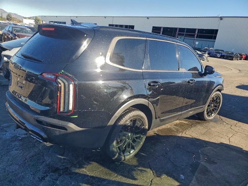 Фото 3 - KIA TELLURIDE