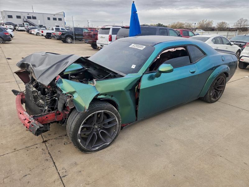 Фото 1 - DODGE CHALLENGER